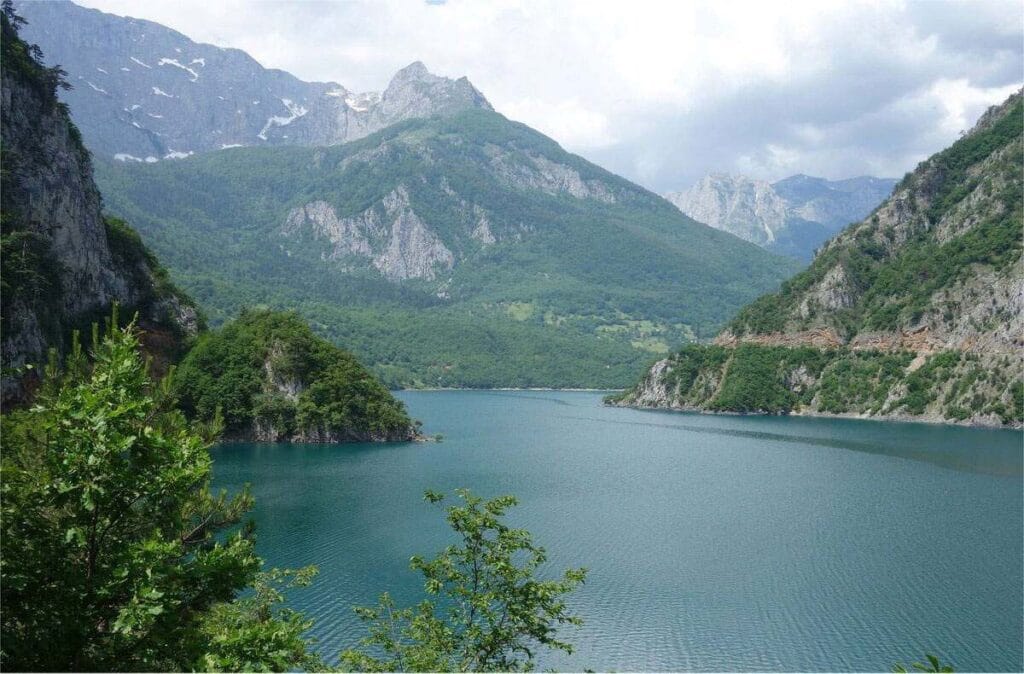 Jezioro Donisar (Донисарское озеро)