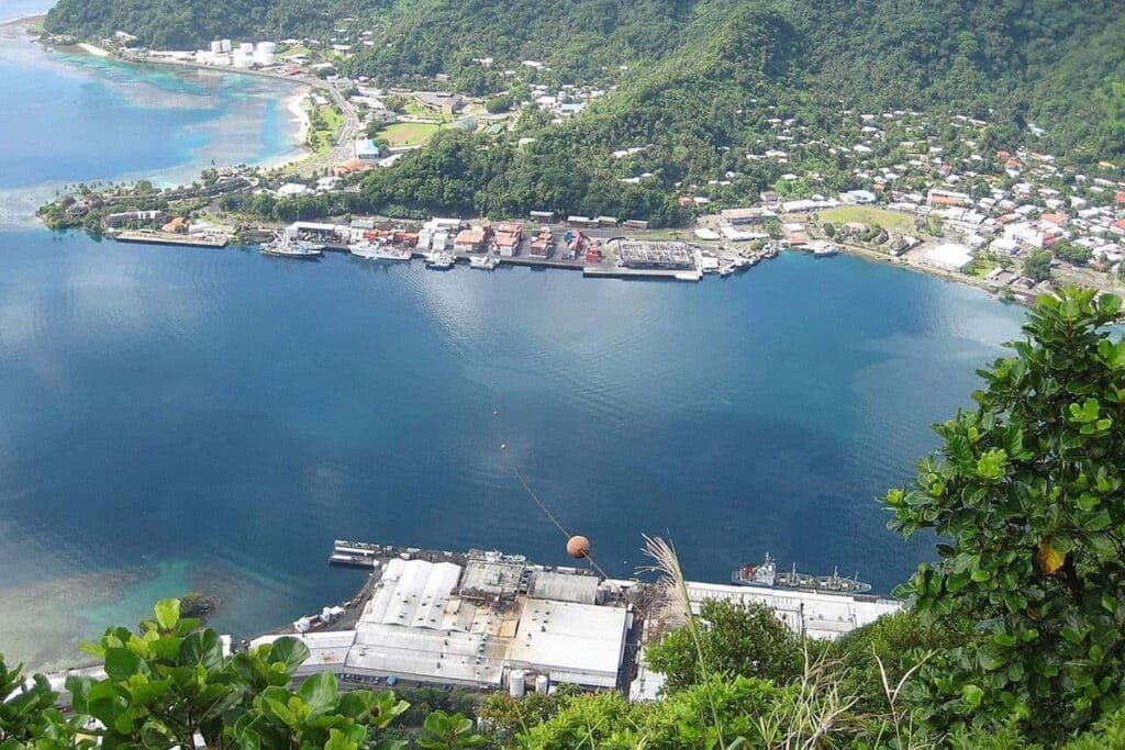 Gdzie się zatrzymać, aby odwiedzić Krajowy Morski Rezerwat Samoa Amerykańskiego