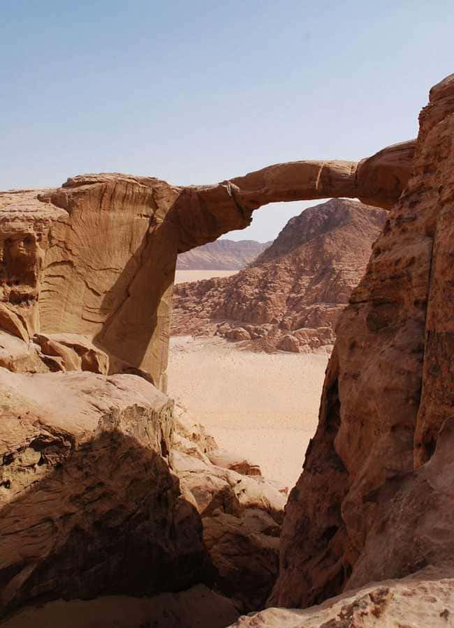 Burdah lub most skalny Burdah w Wadi Rum, Jordania
