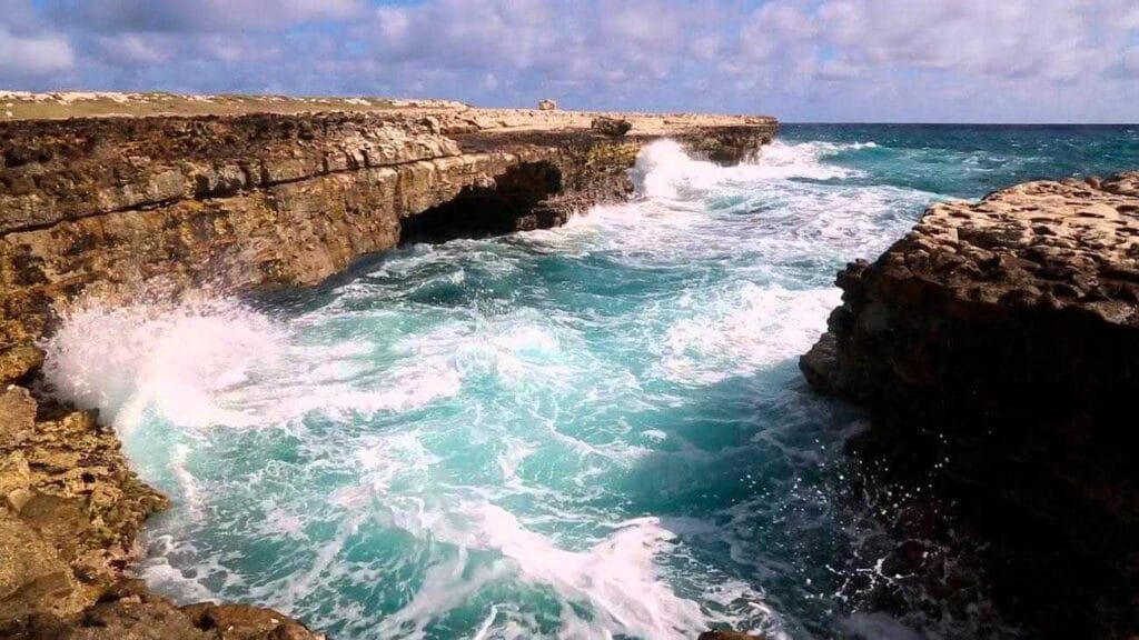Park Narodowy Devil's Bridge (Most Diabła) na Antigua i Barbuda: przewodnik dla odwiedzających