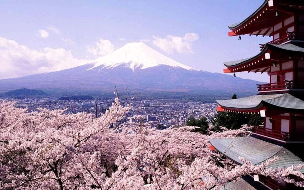 Park Narodowy Fuji-Hakone-Izu w prefekturach Yamanashi, Shizuoka, Kanagawa oraz w części prefektury Tokio, Japonia