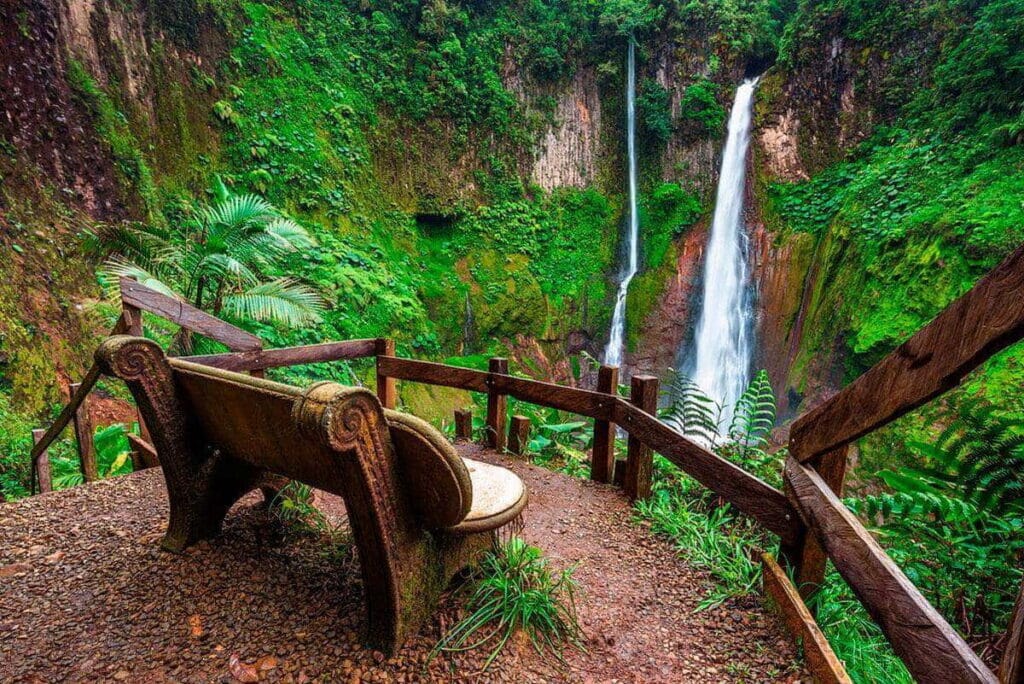 Park Narodowy Juan Castro Blanco w prowincji Alajuela w Kostaryce Park Narodowy Juan Castro Blanco w prowincji Alajuela w Kostaryce