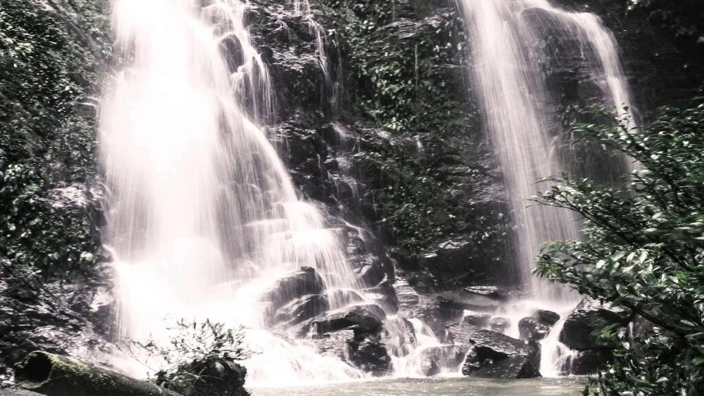 Wodospady Sungai Apan, Brunei